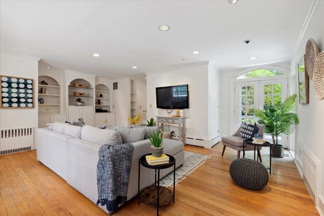 120 Abingdon Ave, House other with 6 bedrooms, 4 bathrooms and 2 parking in Kenilworth IL | Image 8