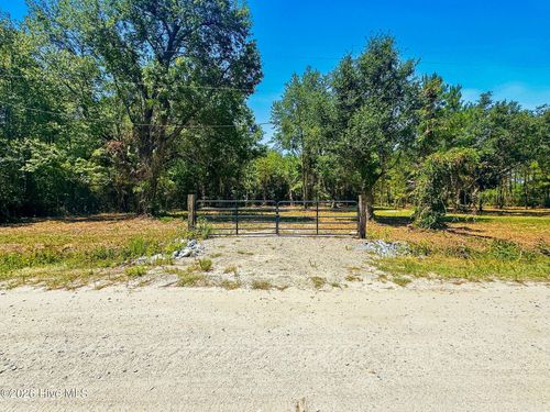 8027 Funston Rd Se, Winnabow, NC, 28479 | Card Image