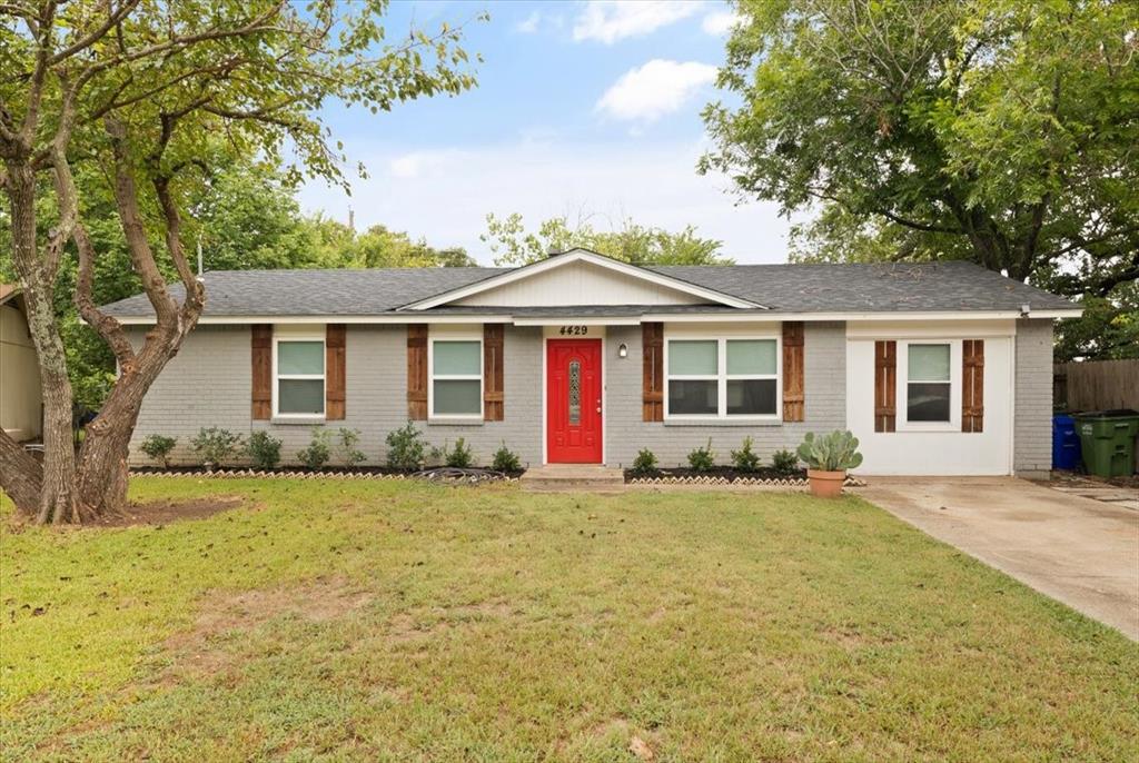 Central Ln, Balch Springs, TX 75180