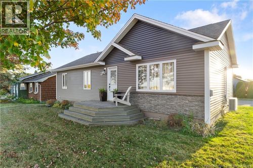 42 Rue Du Parc, Bouctouche, NB, E4S3C5 | Card Image