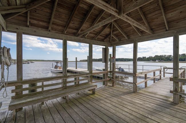 community covered pierhead | Image 45