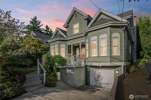 2342 31st Ave S, Seattle, WA, 98144-5524 | Card Image