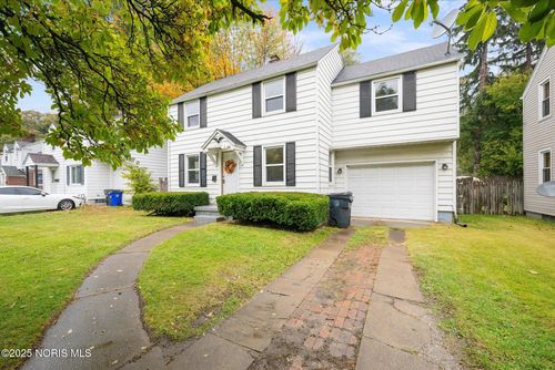 2146 Marlow Rd, Toledo, OH, 43613-5135 | Card Image