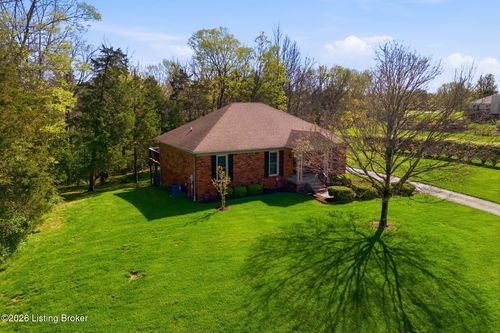 3103 Pioneer Pl, Crestwood, KY, 40014-8419 | Card Image