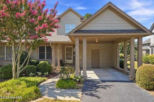 176 Starland Ln, Southern Pines, NC, 28387-2975 | Card Image