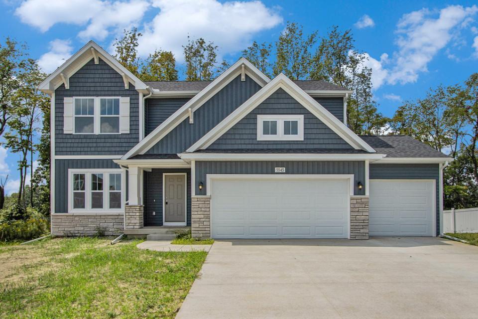 Paxton Ct, Portage, MI 49024