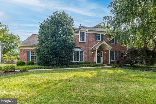 728 Castlewood Dr, DRESHER, PA, 19025-2024 | Card Image