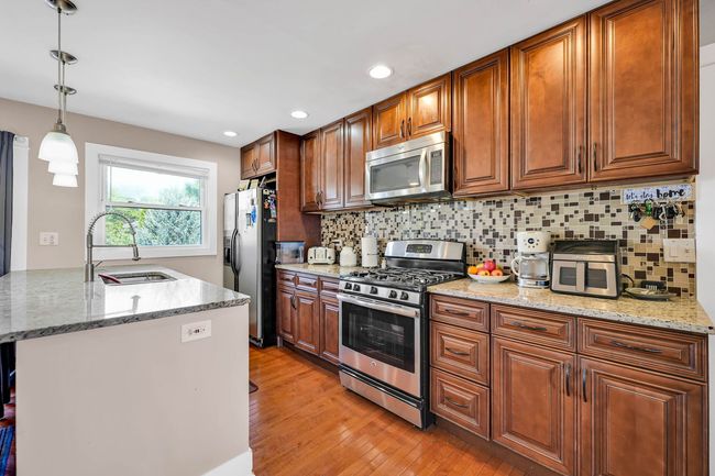 127 Saint Joseph Ave, House other with 2 bedrooms, 2 bathrooms and 1 parking in Joliet IL | Image 15