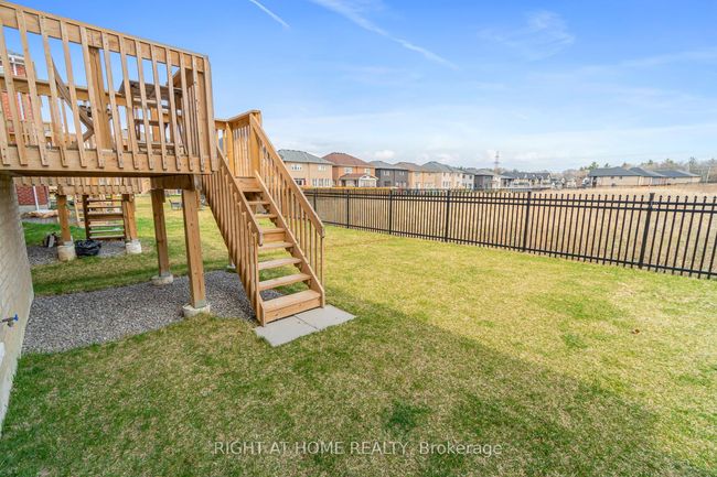 78 Heming Trail, House attached with 4 bedrooms, 3 bathrooms and 2 parking in Ancaster ON | Image 34