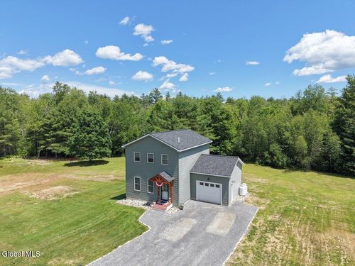 30 Wall St, Corinth, NY, 12822-1803 | Card Image