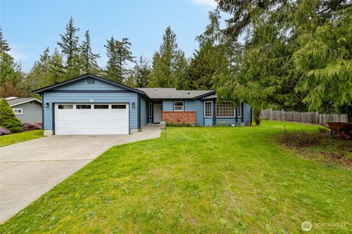 319 Shelter Bay Dr, La Conner, WA, 98257-9509 | Card Image