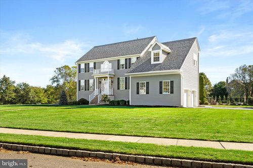 15 Smith Dr, Allentown, NJ, 08501-1845 | Card Image