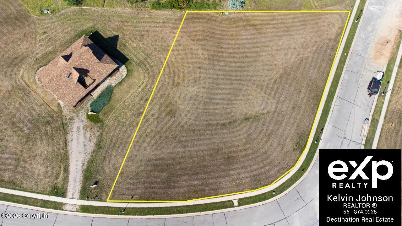 Land in Hulett