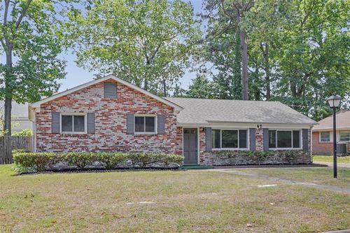 47 Azalea Dr, Hampton, VA, 23669-3732 | Card Image