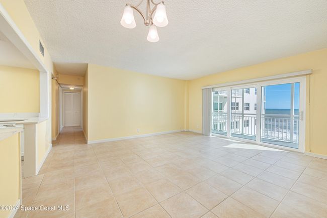 504 - 205 Highway A1a, Condo with 2 bedrooms, 2 bathrooms and null parking in Satellite Beach FL | Image 9