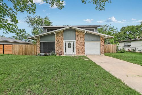 4904 Creekline Dr, Austin, TX, 78745-2221 | Card Image
