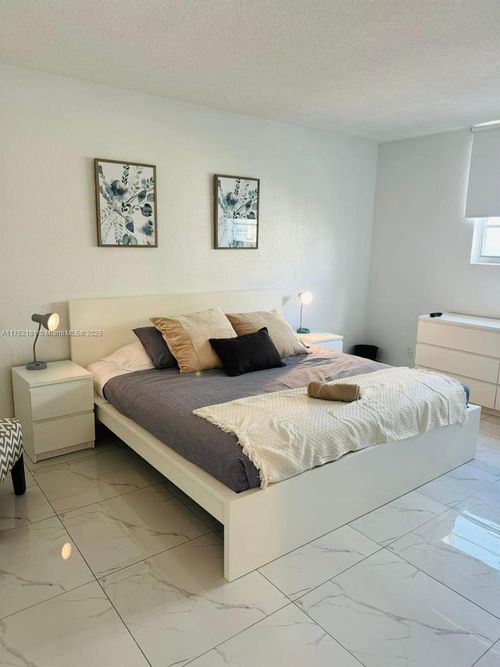 10g-3901 S Ocean Dr, Hollywood, FL, 33019-3003 | Card Image