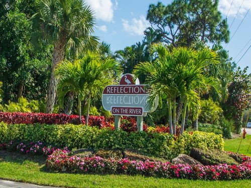 201-6240 E Mirror Lake Dr, Sebastian, FL, 32958-8477 | Card Image