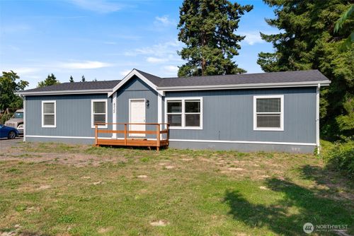 4322 Ocean Beach Hwy, Longview, WA, 98632-4826 | Card Image