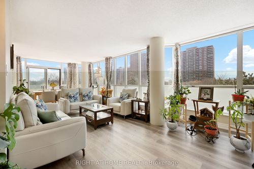 302-3 Rowntree Rd, Etobicoke, ON, M9V5G8 | Card Image