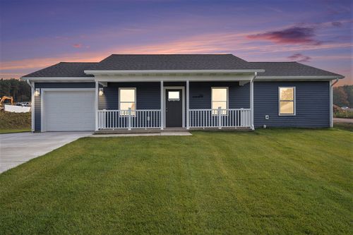 250 Stonecrest Dr, Shelby, MI, 49455-9234 | Card Image