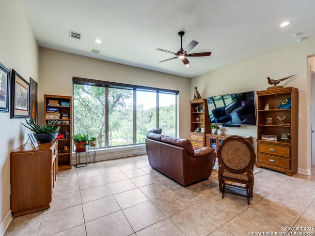 1556 Canyon Lake Dr, House other with 4 bedrooms, 4 bathrooms and null parking in Canyon Lake TX | Image 14
