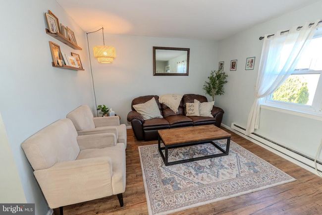 522 Colonial Dr, Townhouse with 3 bedrooms, 1 bathrooms and null parking in EAST GREENVILLE PA | Image 7