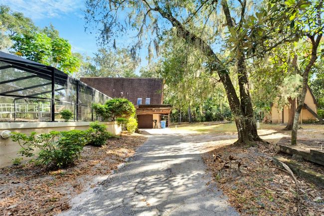 6802 Valrie Ln, House other with 4 bedrooms, 3 bathrooms and null parking in RIVERVIEW FL | Image 5