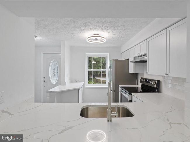 8456 Rocky Knob Ct, Townhouse with 2 bedrooms, 2 bathrooms and null parking in LORTON VA | Image 7