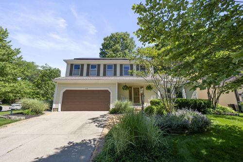 2448 Shroton Ct, Powell, OH, 43065-9002 | Card Image