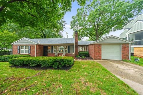 2525 W 50th Ter, Westwood, KS, 66205-2041 | Card Image