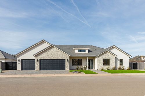 367 E Sidbury Rd, Washington, UT, 84780-3807 | Card Image