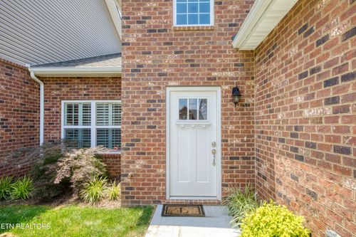 7957 Conductor Way, Knoxville, TN, 37931-4068 | Card Image