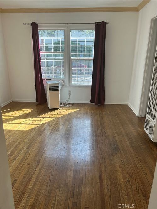 871 N Hoover, Los Angeles, CA, 90029 | Card Image