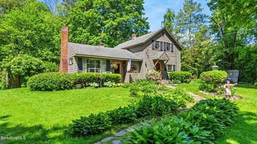 204 Cottage St, Housatonic, MA, 01236-9732 | Card Image