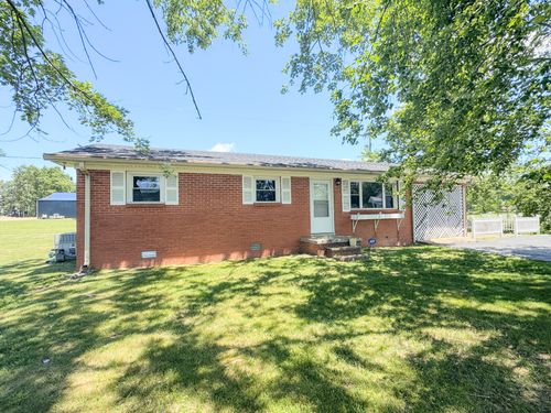 1204 Meadowlark Cir, Lafayette, TN, 37083-2113 | Card Image