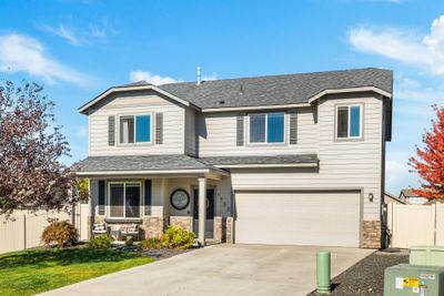 1750 N Caufield Ct, Home with 5 bedrooms, 3 bathrooms and null parking in Liberty Lake WA | Image 2