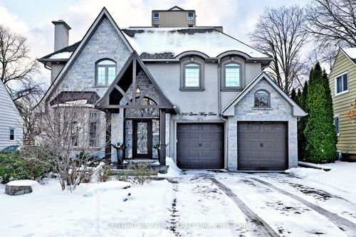 350 Queen Mary Dr, Oakville, ON, L6K3L8 | Card Image