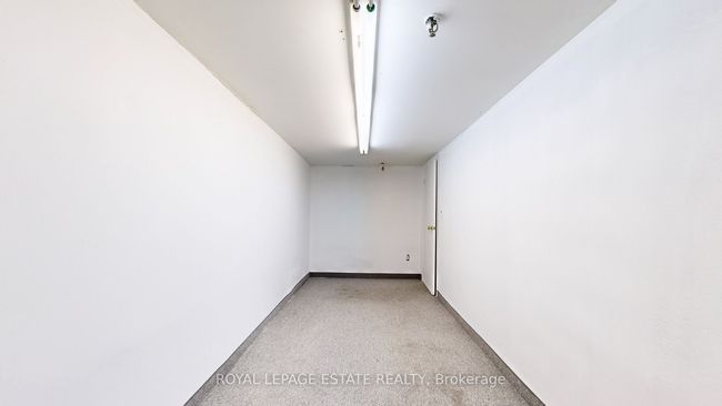 B101 - 2558 Danforth Ave, Home with 0 bedrooms, 0 bathrooms and null parking in Toronto ON | Image 17