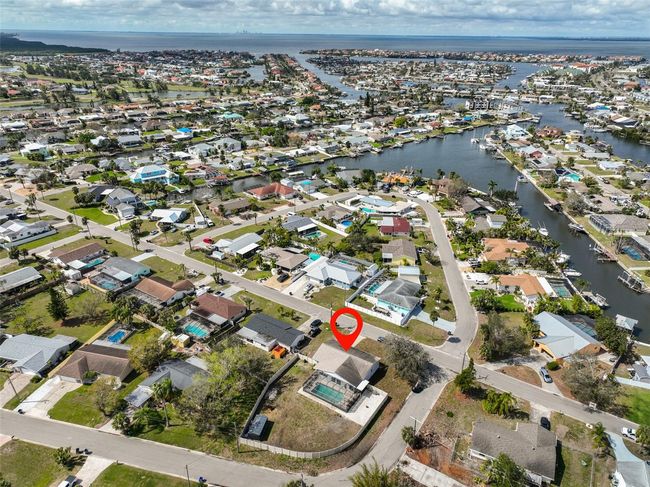 6333 Spanish Main Dr, House other with 2 bedrooms, 2 bathrooms and null parking in APOLLO BEACH FL | Image 48