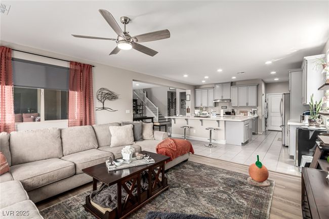 813 Bluebird Hill Ave, House other with 5 bedrooms, 5 bathrooms and null parking in North Las Vegas NV | Image 7