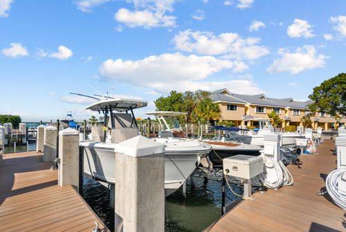 30-ft-boat-slip-9832 Leeward Avenue, Key Largo, FL, 33037 | Card Image