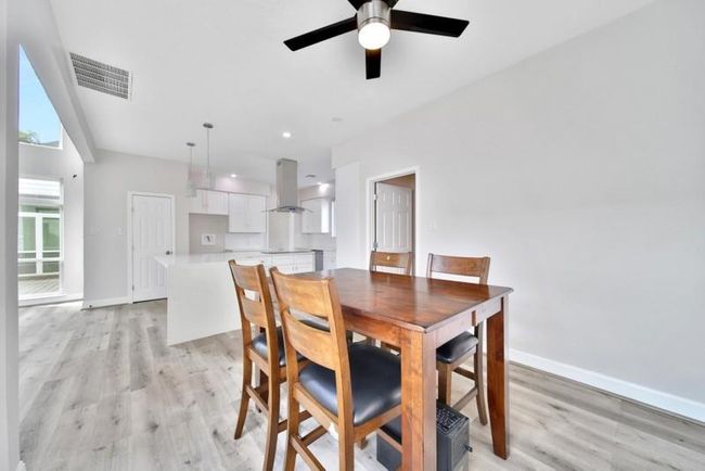 7607 Bankside Dr, House other with 3 bedrooms, 4 bathrooms and 2 parking in Houston TX | Image 16