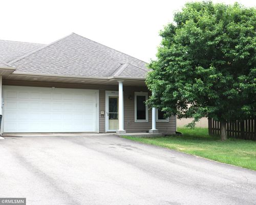 924 7th St Sw, Pine City, MN, 55063-1465 | Card Image