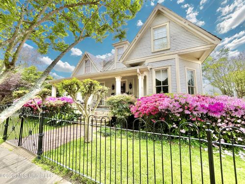 205 W Georgetown Street, Crystal Springs, MS, 39059 | Card Image