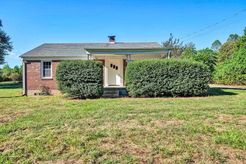 1933 Stones Dairy Rd, Bassett, VA, 24055-4941 | Card Image