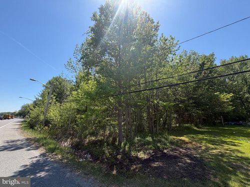 6386 Summit Bridge Rd, TOWNSEND, DE, 19734-9378 | Card Image