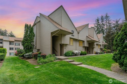apt-p7-4420 146th Pl Ne, Bellevue, WA, 98007-7185 | Card Image