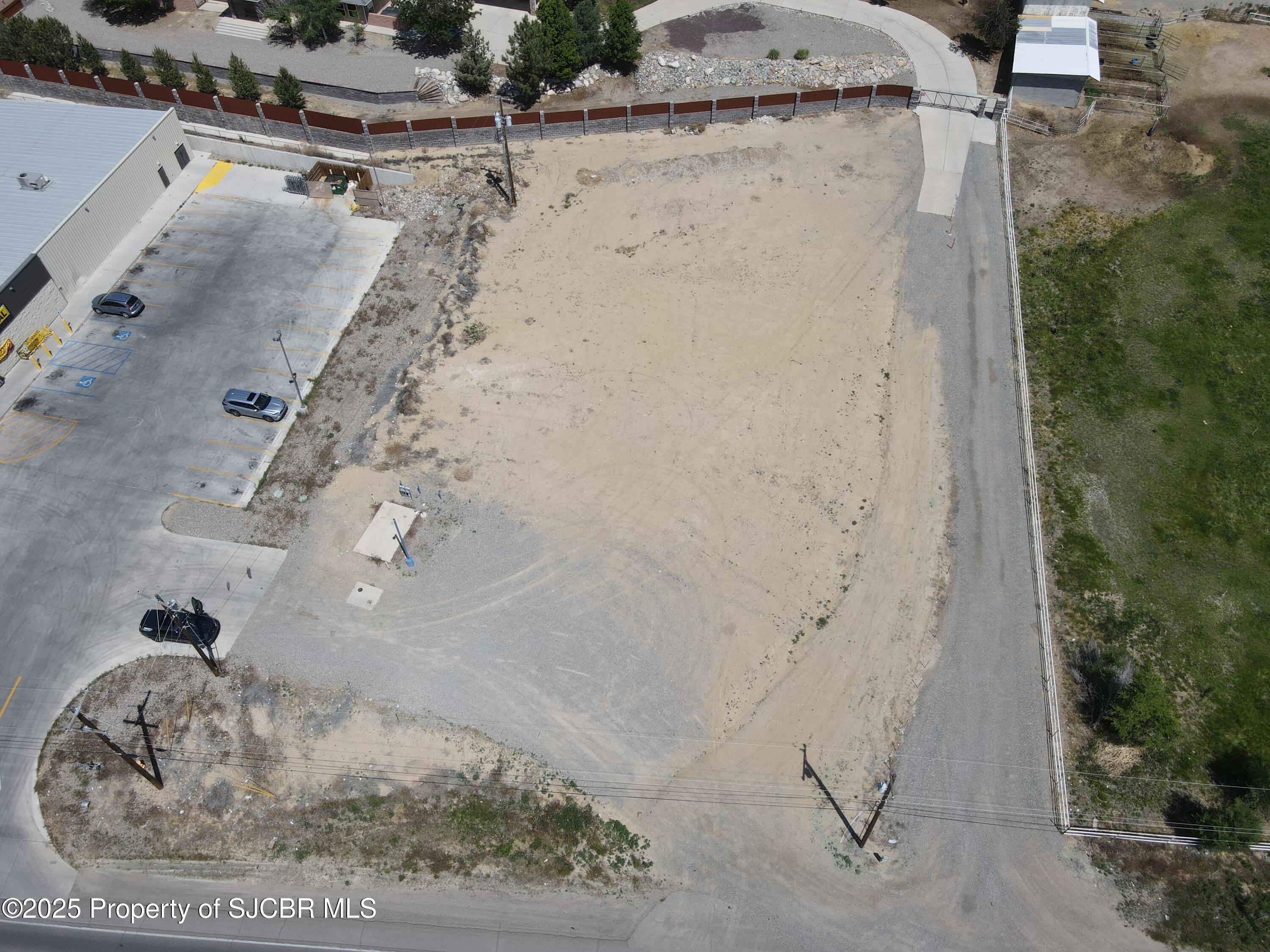 Commercial Sale in Flora Vista 5