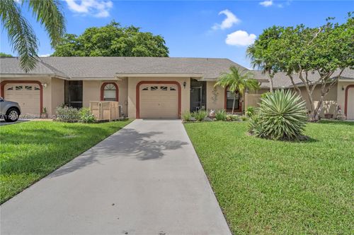 7641 Nw 99th Ave, Tamarac, FL, 33321-1967 | Card Image